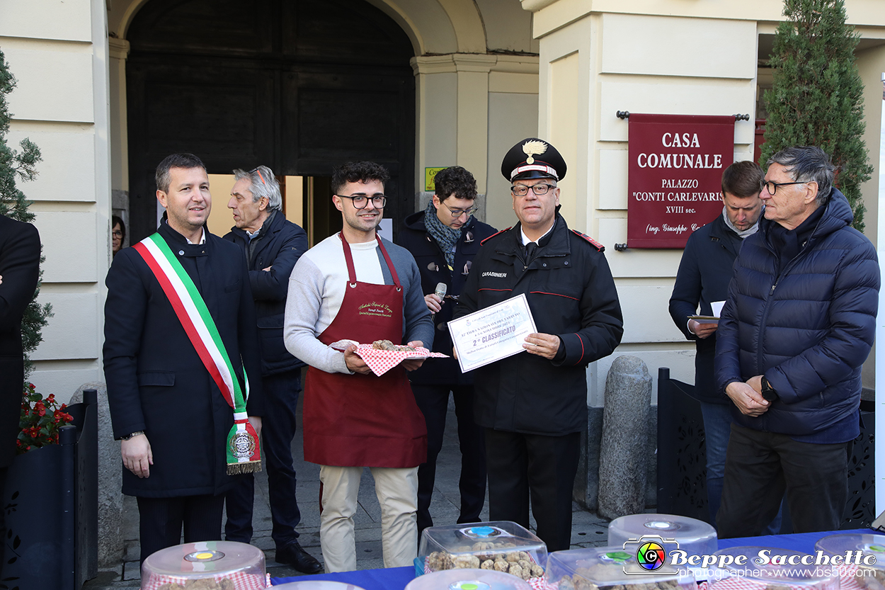 VBS_7094 - Fiera dei Santi - 12.ma Fiera Nazionale del Tartufo.jpg